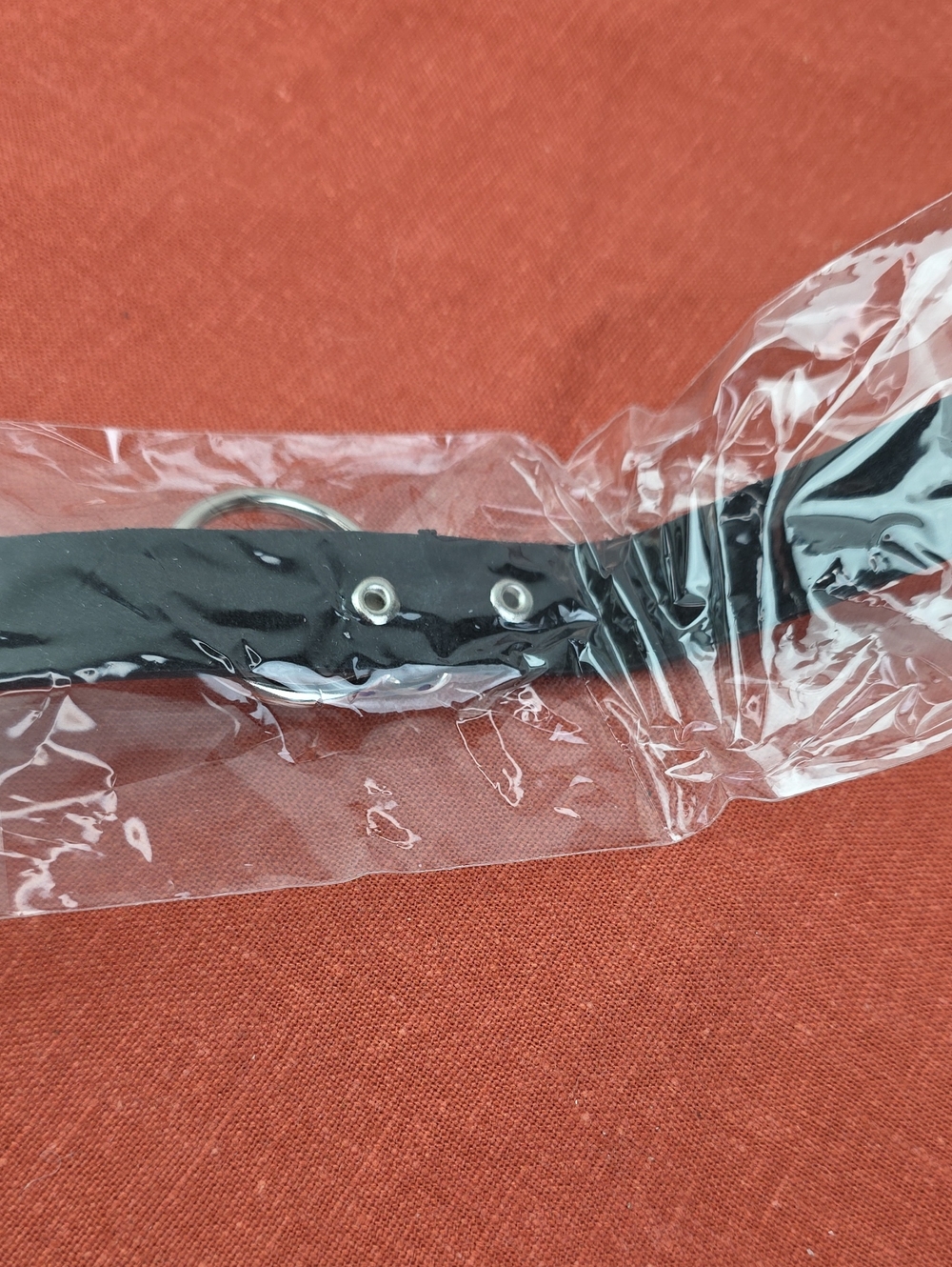 Choker - Picture 8 of 11